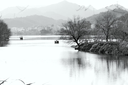 水墨婺源月亮湾