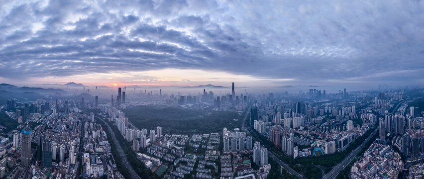 深圳CBD日出航拍全景