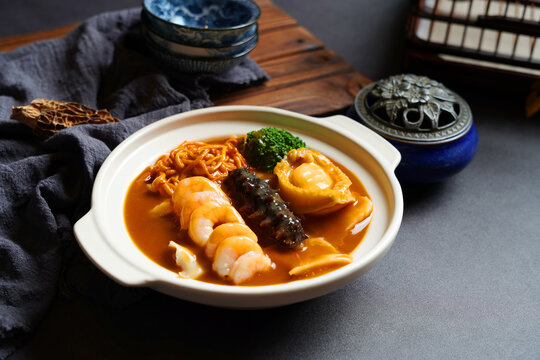 鲍汁海参鲍鱼捞饭