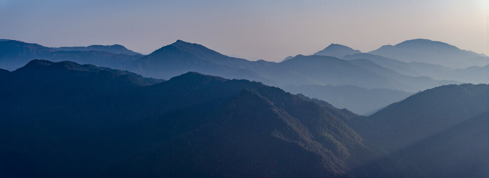 杭州临安指南村山峦高山晨曦