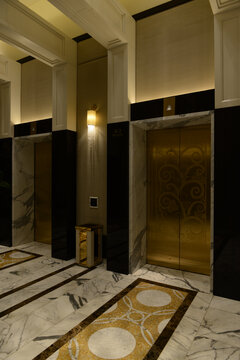 酒店通道电梯口电梯间室内装饰