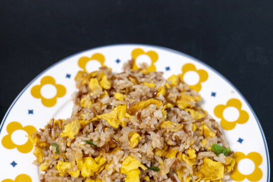 鸡蛋炒饭