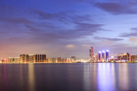 珠海拱北口岸澳门夜景