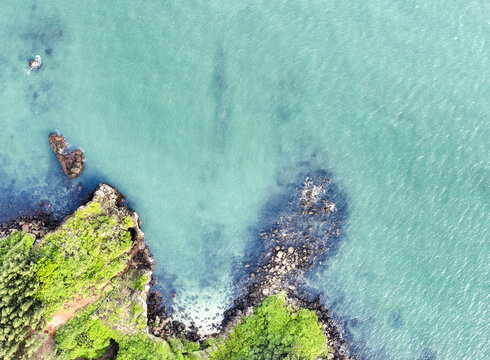 海南儋州龙门激浪火山岩