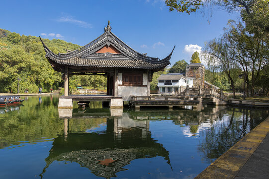 绍兴鉴湖景区