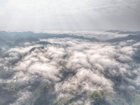 山间云海