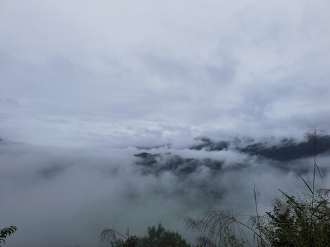 群山云海景观