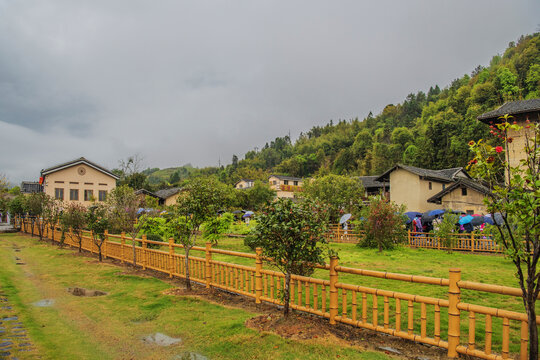 福建南靖云水谣二层土楼树林