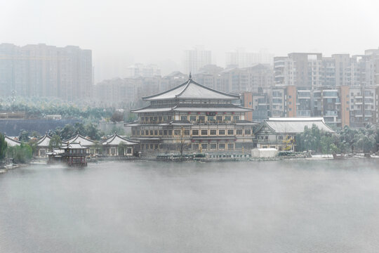 南湖雪景