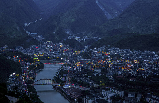 贵州茅台镇赤水河美酒河夜景