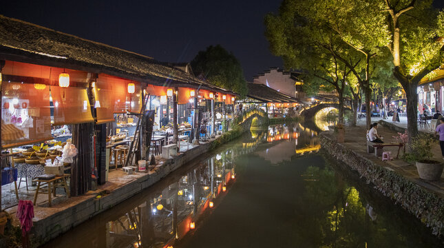 江南水乡夜景