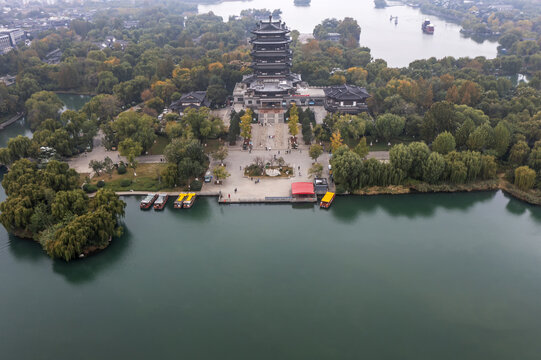 鸟瞰大明湖超然楼