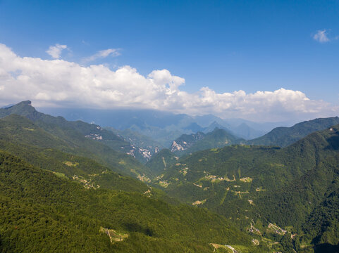 高山丘壑