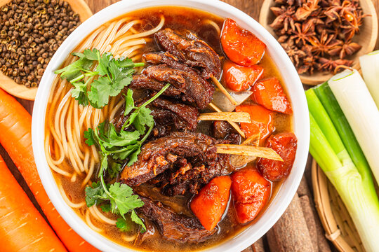大塊羊肉面