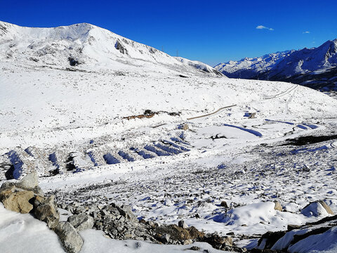 雪山