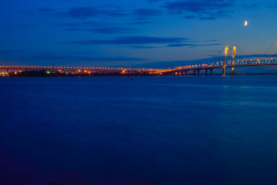 圣彼得堡波罗的海海湾夜景