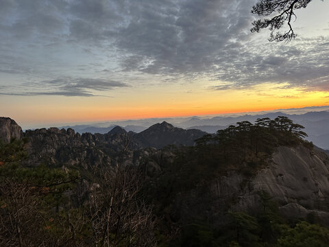 黄山日出