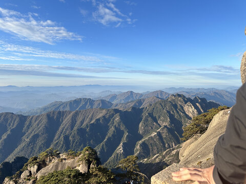 黄山山峦