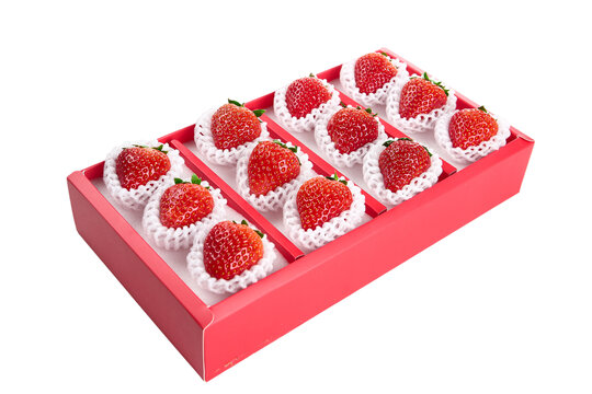 白底上的草莓