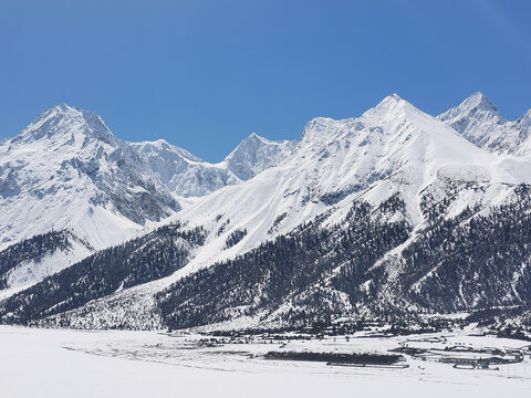 川西雪山