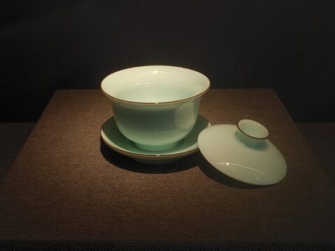 龙泉青瓷茶碗
