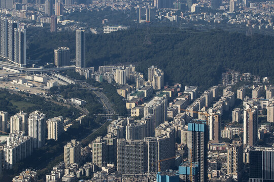 深圳梧桐山下建筑