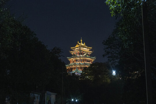 鸿恩寺