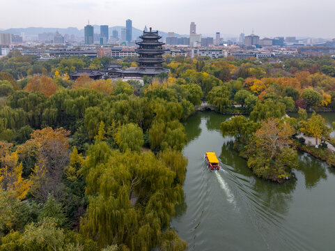 济南大明湖冬日美景