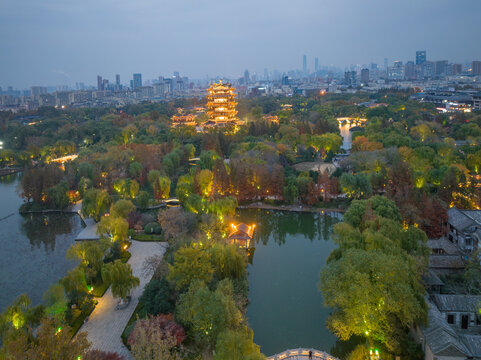 济南大明湖夜景