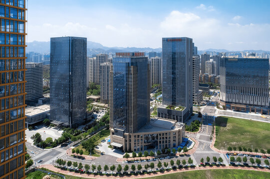 航拍户外城市商务区现代建筑街景