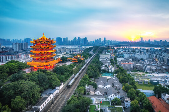 航拍武汉城市天际线