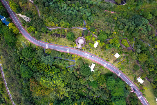 航拍山区山林公路