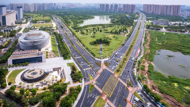 航拍沥青公路街景