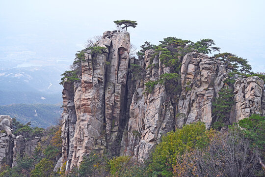 龟蒙山鹰窝峰