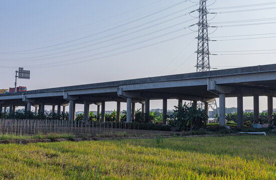 高架桥高速公路