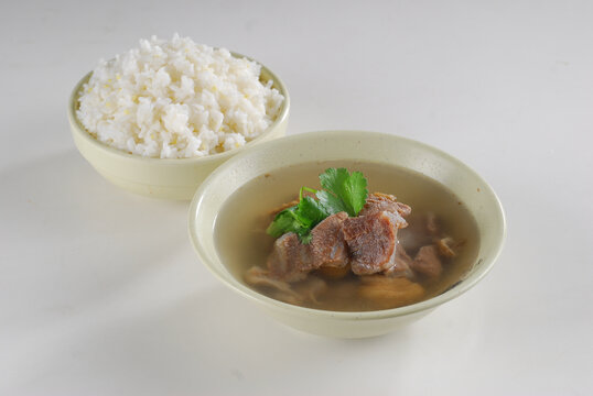 炖牛肉米饭套餐