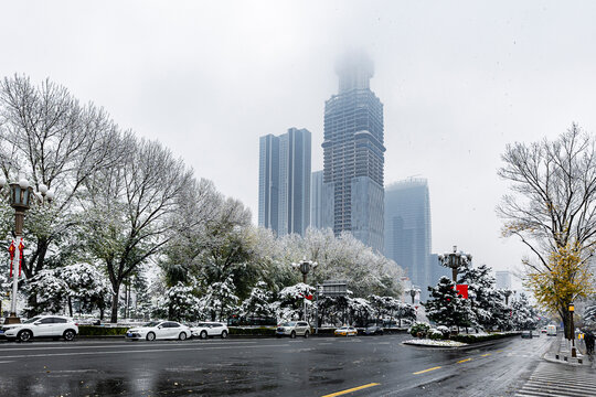 雪后的中国长春城区建筑景观