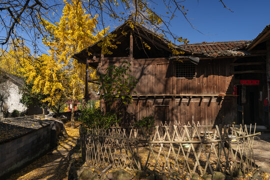 桂林漠川乡