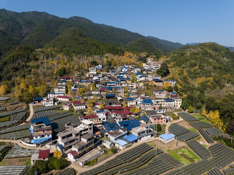 桂林漠川乡