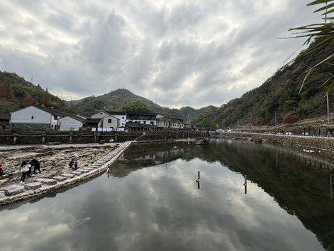 余姚李家坑村