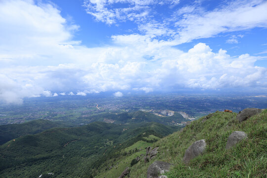 浮山岭山顶风光