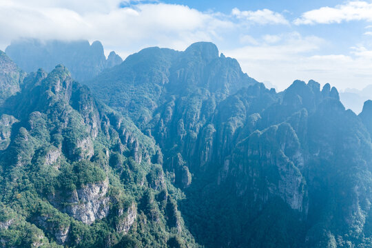 广西金秀五指山景区景观雄奇秀丽