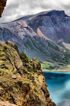 长白山天池火山口