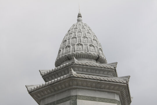 现代建筑石材工程住宅高楼外景