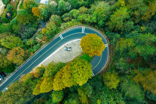 航拍徽州黄山盘山公路