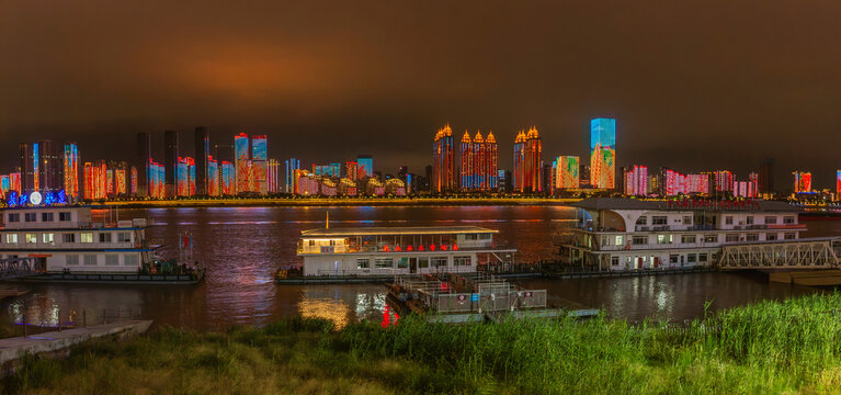 武汉汉口江滩城市夜景