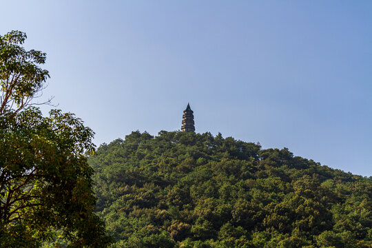 南宁青秀山龙象塔