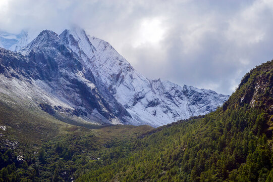 山谷