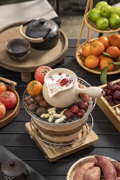 圍爐煮茶與美食