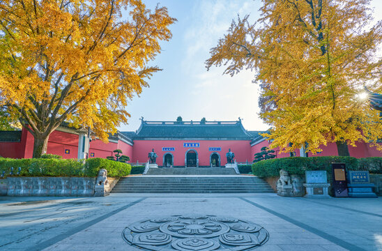 南京栖霞古寺